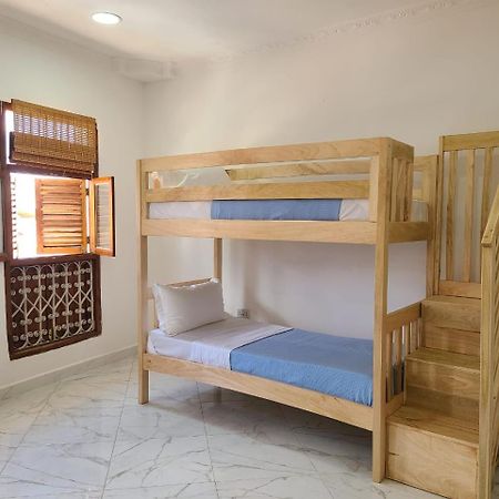 Cube Place Aparthotel Zanzibar Esterno foto