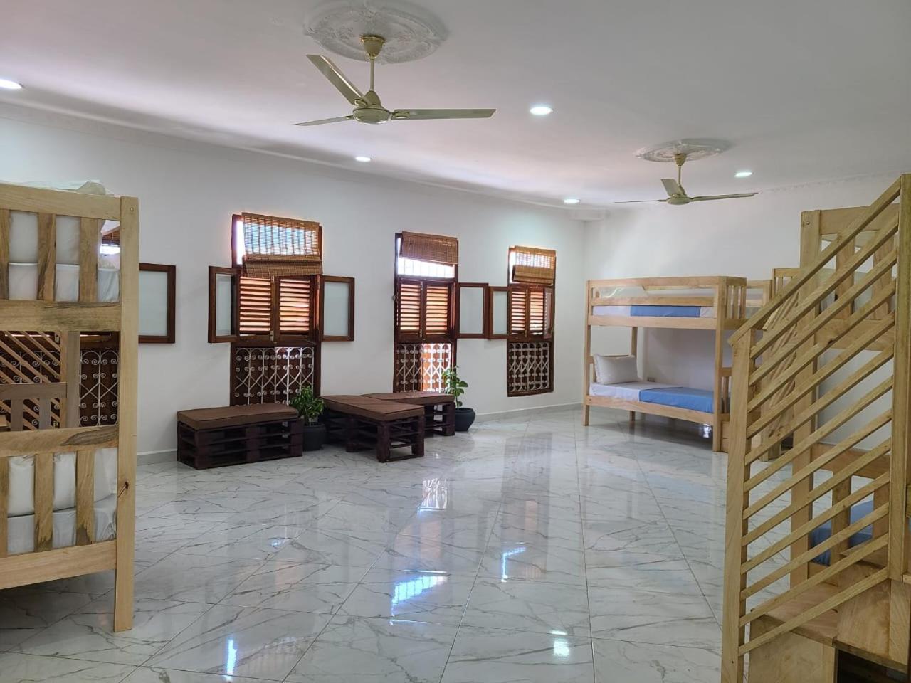 Cube Place Aparthotel Zanzibar Esterno foto